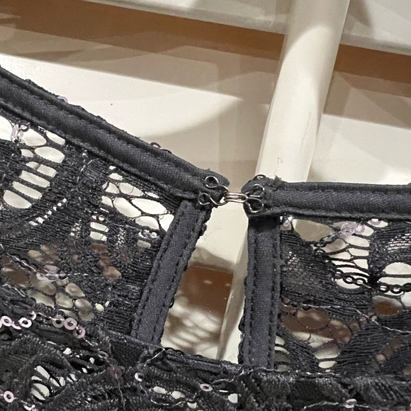 Lace Dress - Picture 7 of 13